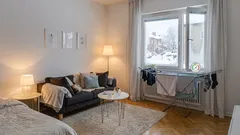 How to dry clothes properly in an apartment in winter: without dampness and mold